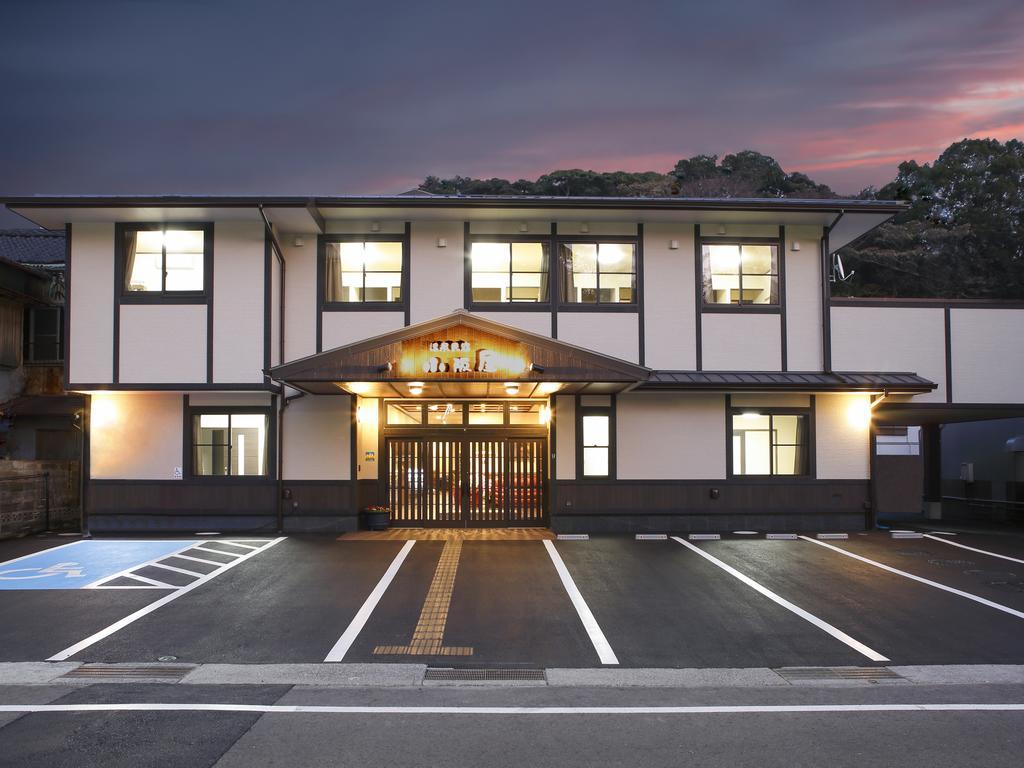 Onsenminshuku Kosakaya Hotel Начикацуура Екстериор снимка